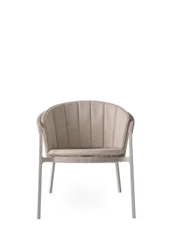 Vipp 712 Lagrasse Lounge Chair inkl. sædehynde fra><noscript><img width=