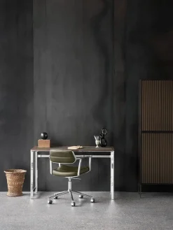 Vipp 453 Swivel+ Chair, bosco grøn læder fra><noscript><img width=