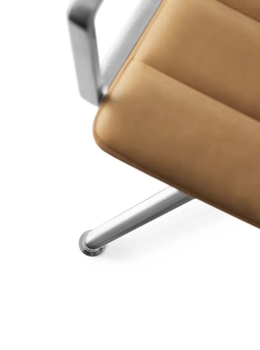 Vipp 452 Swivel Chair, bosco grøn læder fra> Spisebordsstole