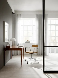 Vipp 452 Swivel Chair m/hjul, camel læder fra><noscript><img width=