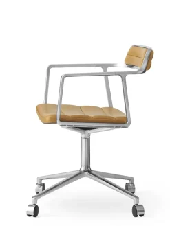 Vipp 452 Swivel Chair m/hjul, camel læder fra><noscript><img width=