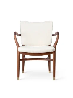 Carl Hansen & Søn VLA61 Monarch Chair af Vilhelm Lauritzen><noscript><img width=