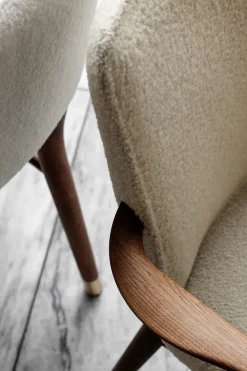 Carl Hansen & Søn VLA61 Monarch Chair af Vilhelm Lauritzen><noscript><img width=