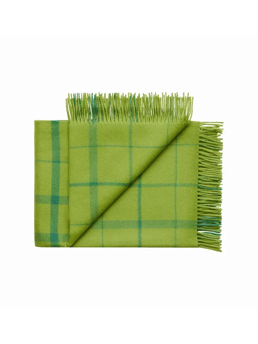 Silkeborg Uldspinderi Warp & Weft Plaid, beetroot/midnight fra> Puder Og Plaider