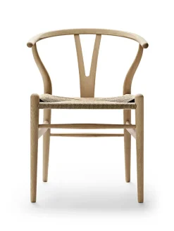 Carl Hansen & Søn Y-stol CH24, Eg hvidolie af Hans J. Wegner><noscript><img width=