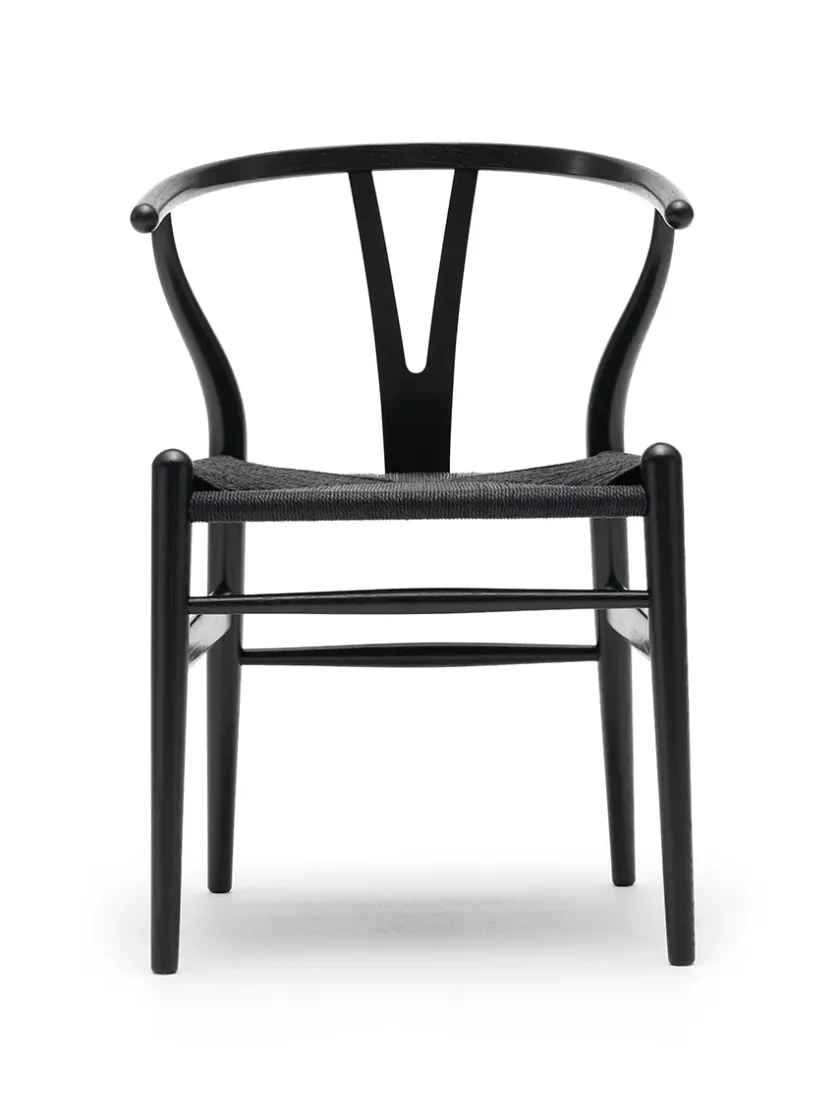 Carl Hansen & Søn Y-stol CH24, Eg lak med sort flet af Hans J. Wegner> Spisebordsstole