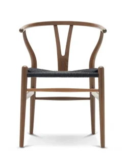 Carl Hansen & Søn Y-stol CH24, eg olie med sort flet af Hans J. Wegner><noscript><img width=