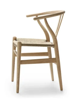 Carl Hansen & Søn Y-stol CH24, eg sæbe af Hans J. Wegner><noscript><img width=