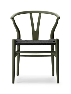Carl Hansen & Søn Y-stol CH24 Soft Blue med sort flet af Hans J. Wegner><noscript><img width=