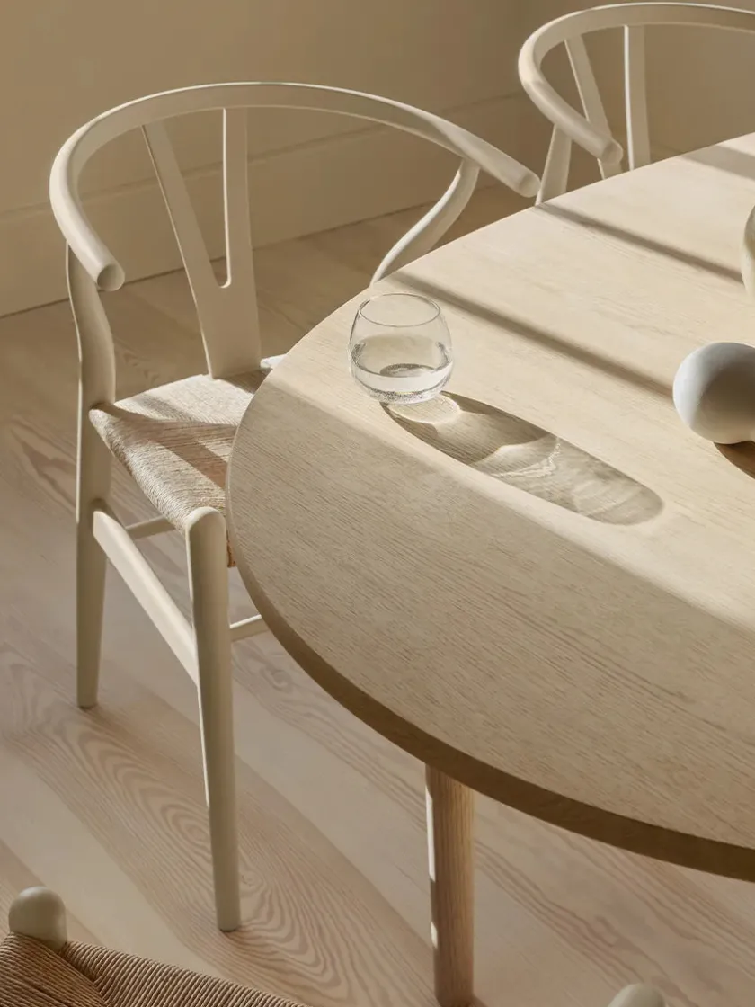 Carl Hansen & Søn Y-stol CH24 Soft Hollyhock af Hans J. Wegner> Spisebordsstole
