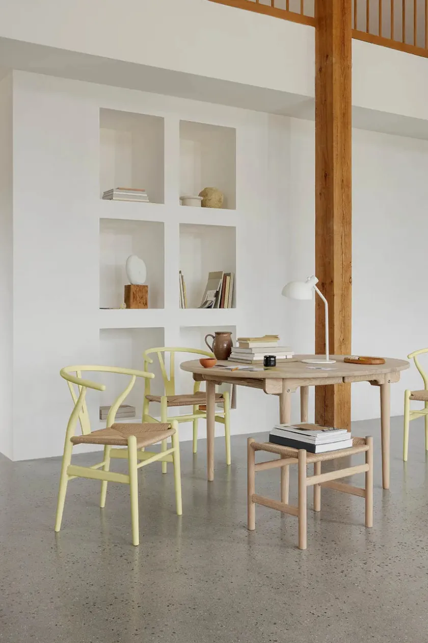 Carl Hansen & Søn Y-stol CH24 Soft Hollyhock af Hans J. Wegner> Spisebordsstole