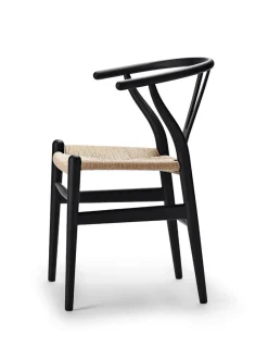 Carl Hansen & Søn Y-stol CH24 Soft Olive Green af Hans J. Wegner><noscript><img width=
