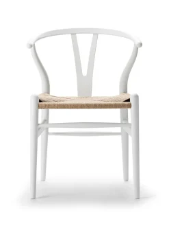 Carl Hansen & Søn Y-stol CH24 Soft Olive Green af Hans J. Wegner><noscript><img width=