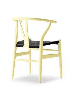 Carl Hansen & Søn Y-stol CH24 Soft Terracotta med sort flet af Hans J. Wegner><noscript><img width=